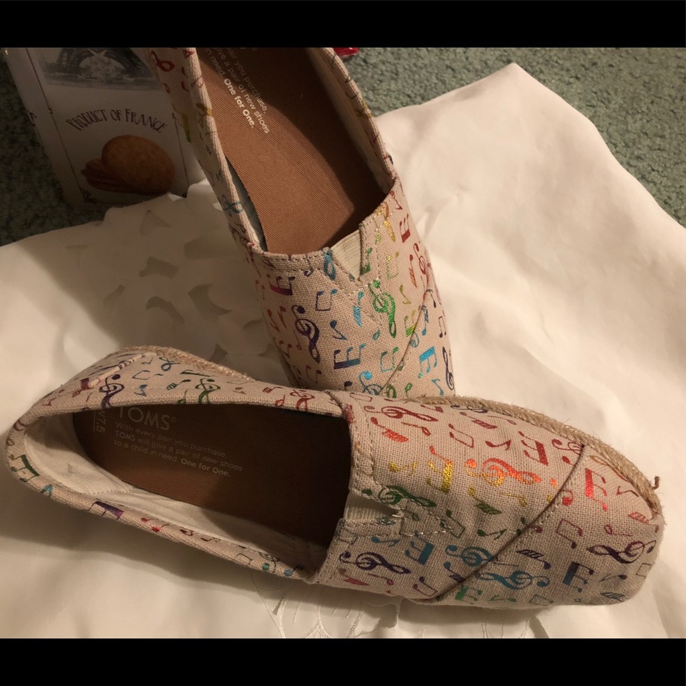 Music Note TOMS